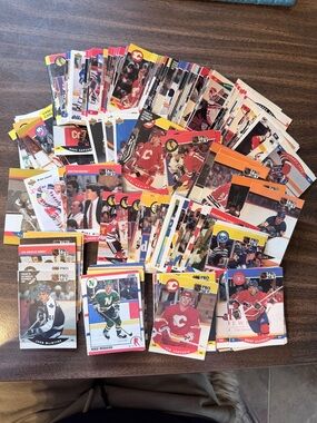264 Vintage Hockey Trading Card Lot -Pro Set From 1980’s & 1990’s 🥅